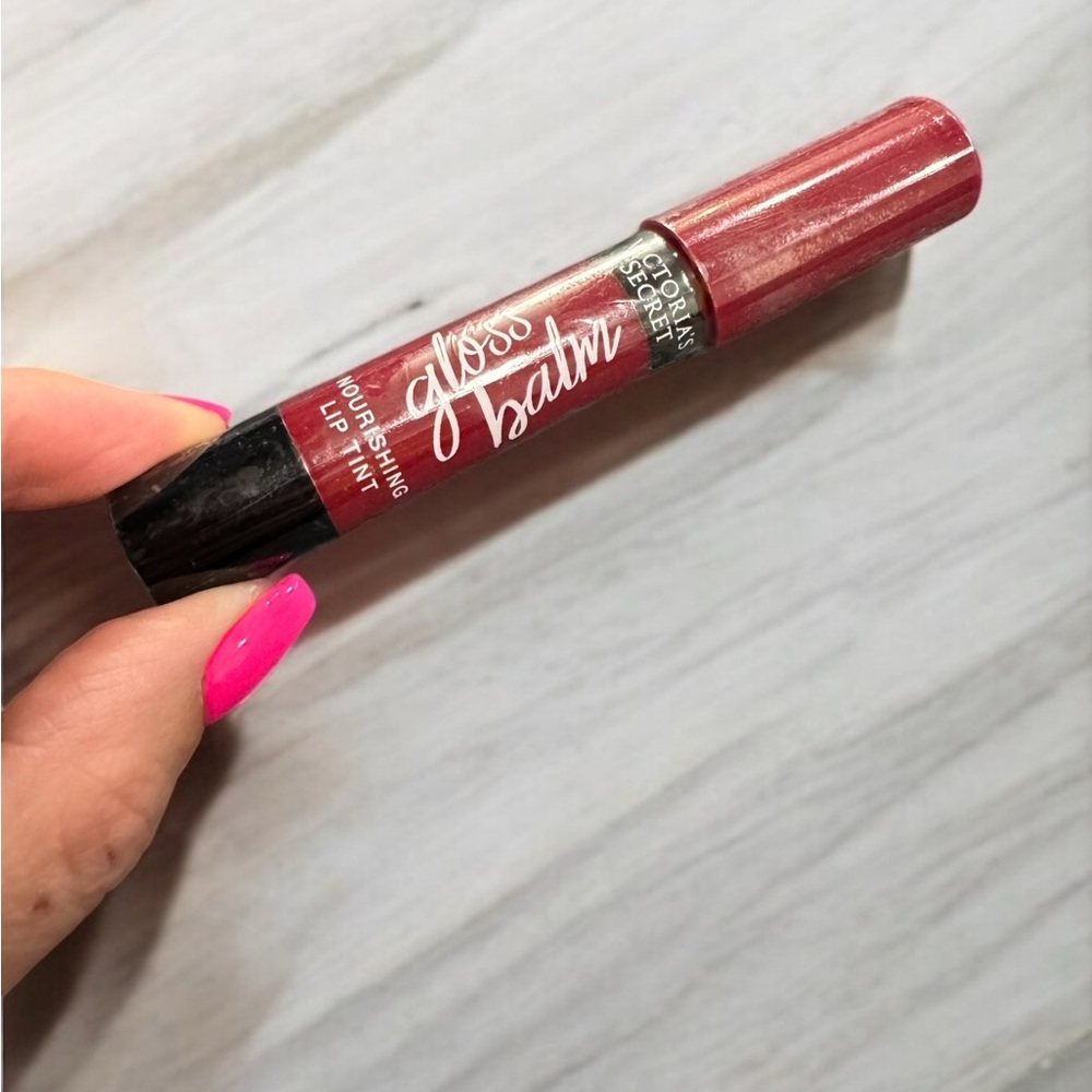 Victoria's Secret Gloss Balm Nourishing Lip Tint - Red
